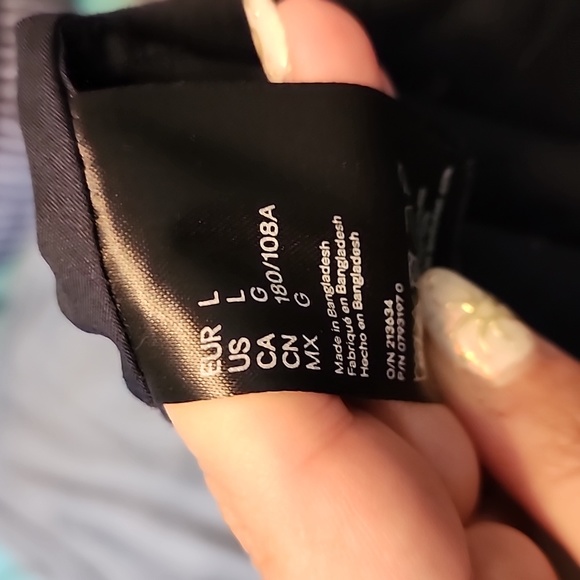 H&m button down - Picture 4 of 4